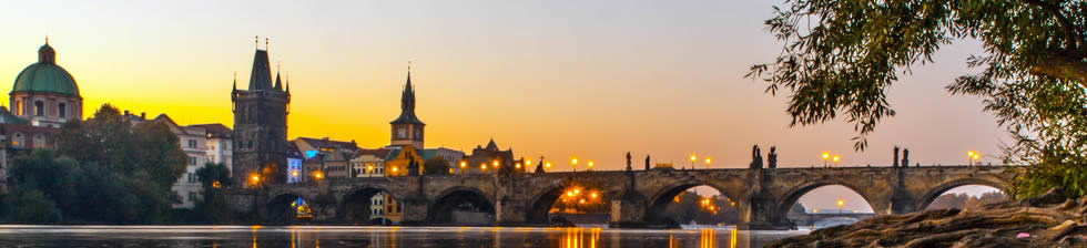 Objednejte si rezervaci dopravy na letiště online Airport Shuttle