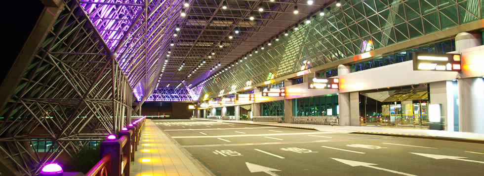 Travel tips at the airport